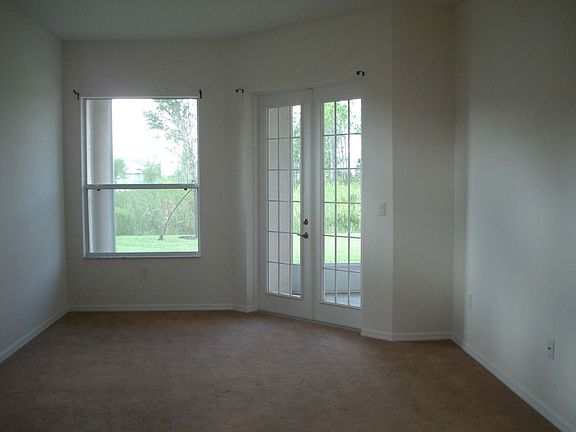 Master bedroom w french doors