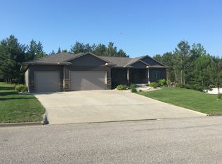 1681 Augusta Rd, Decorah, IA 52101