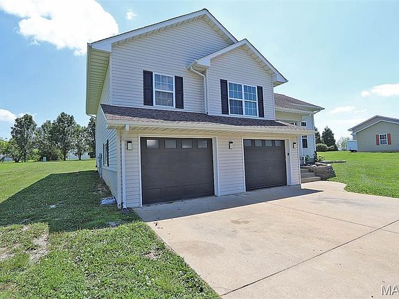 3rd image of 109 Sunset Ct