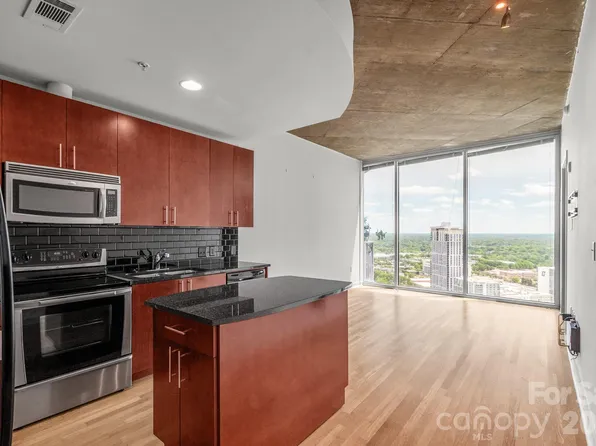 210 N Church St Unit 3111, Charlotte, NC 28202