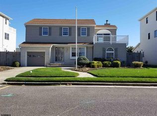 37 Ocean Dr W, Brigantine, NJ 08203