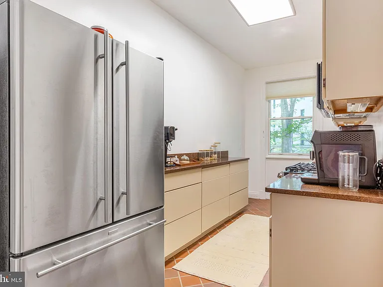 3100 Connecticut Ave NW #230 — Photo 11