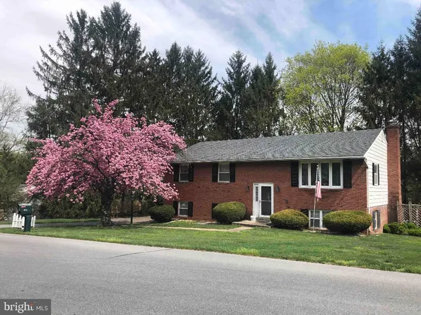 1079 Richmond Rd, Lancaster, PA 17603