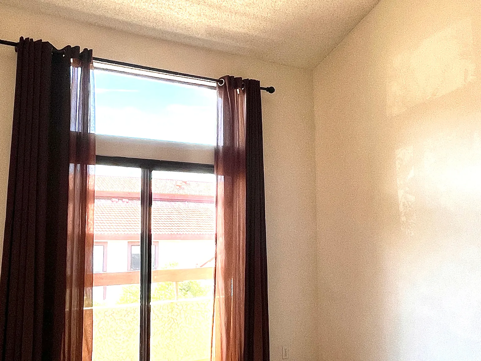 2 bed, 987 sqft, $2,435 — Photo 3