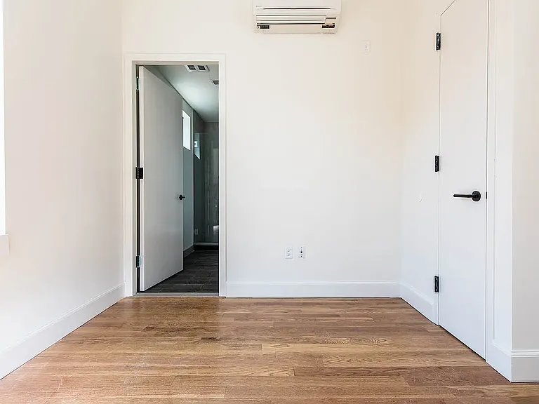 1 Duffield St #418 — Photo 7