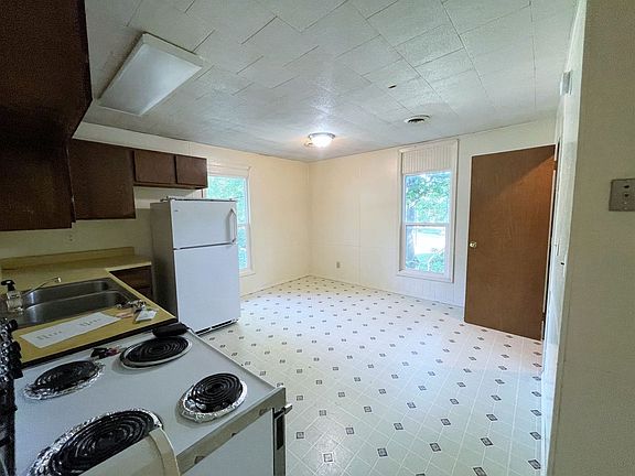 4th image of 408 S Duff St #B