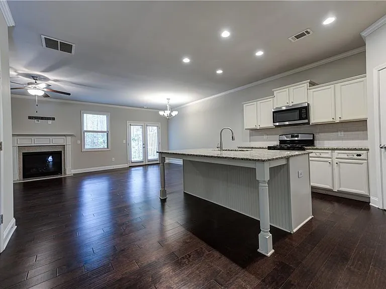 2039 Teagen Ct — Photo 5