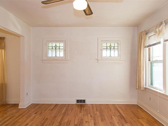 5th image of 8749 Susan Ave