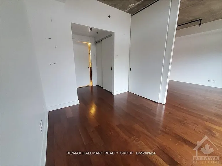 340 McLeod St #539 — Photo 26