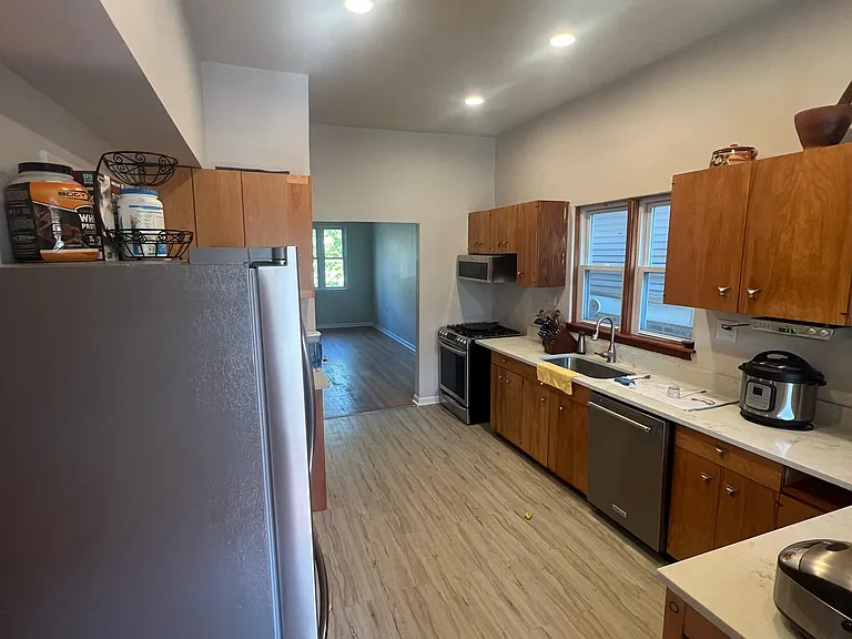 2145 W 21st Pl #2 — Photo 11