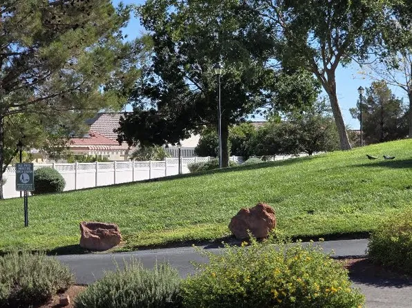 360 Regal Robin Way, North Las Vegas, NV 89084