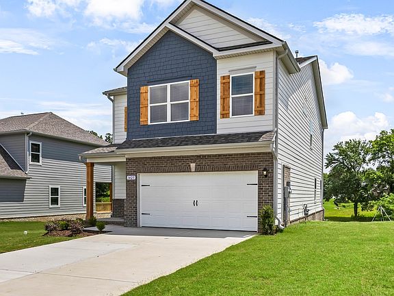 2nd image of 1425 English Oak Dr Lot 276