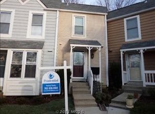 11247 Silentwood Ln, Reston, VA 20191