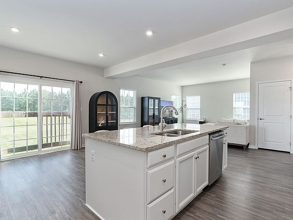 5th image of 5485 Leedstown Rd