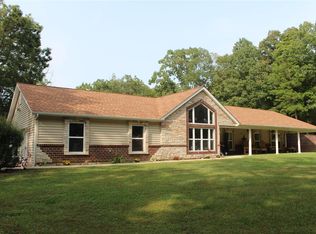 26600 Triple J Acres, Warrenton, MO 63383