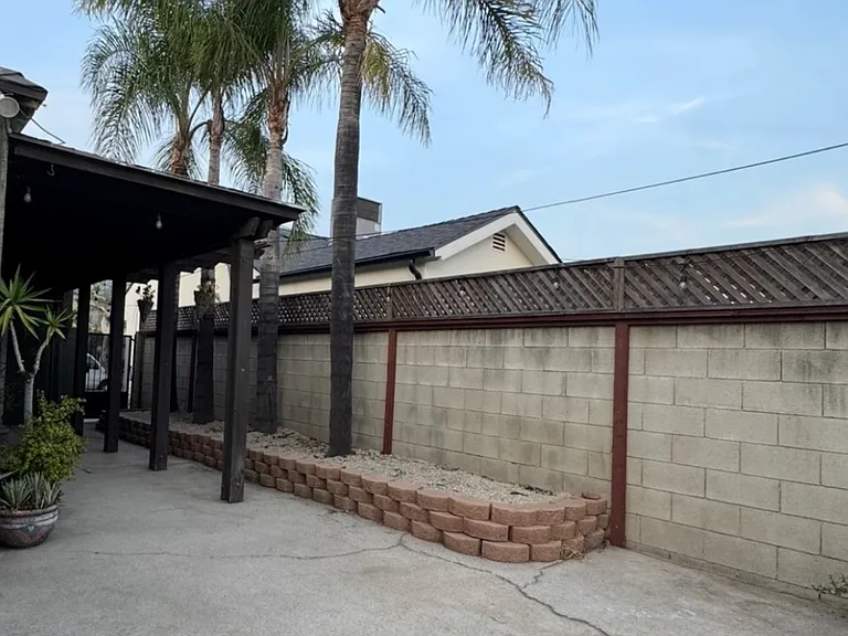 10126 Colwell Dr — Photo 18