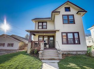 106 N Lincoln Ave, Beaver Dam, WI 53916