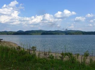 5073 Lakeshore Dr, Bean Station, TN 37708