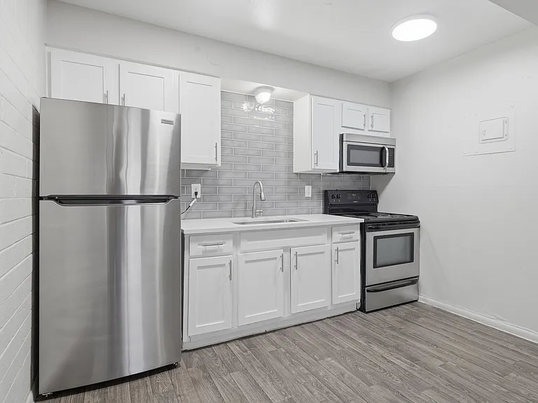 Thrive Tempe Apartments — Photo 40