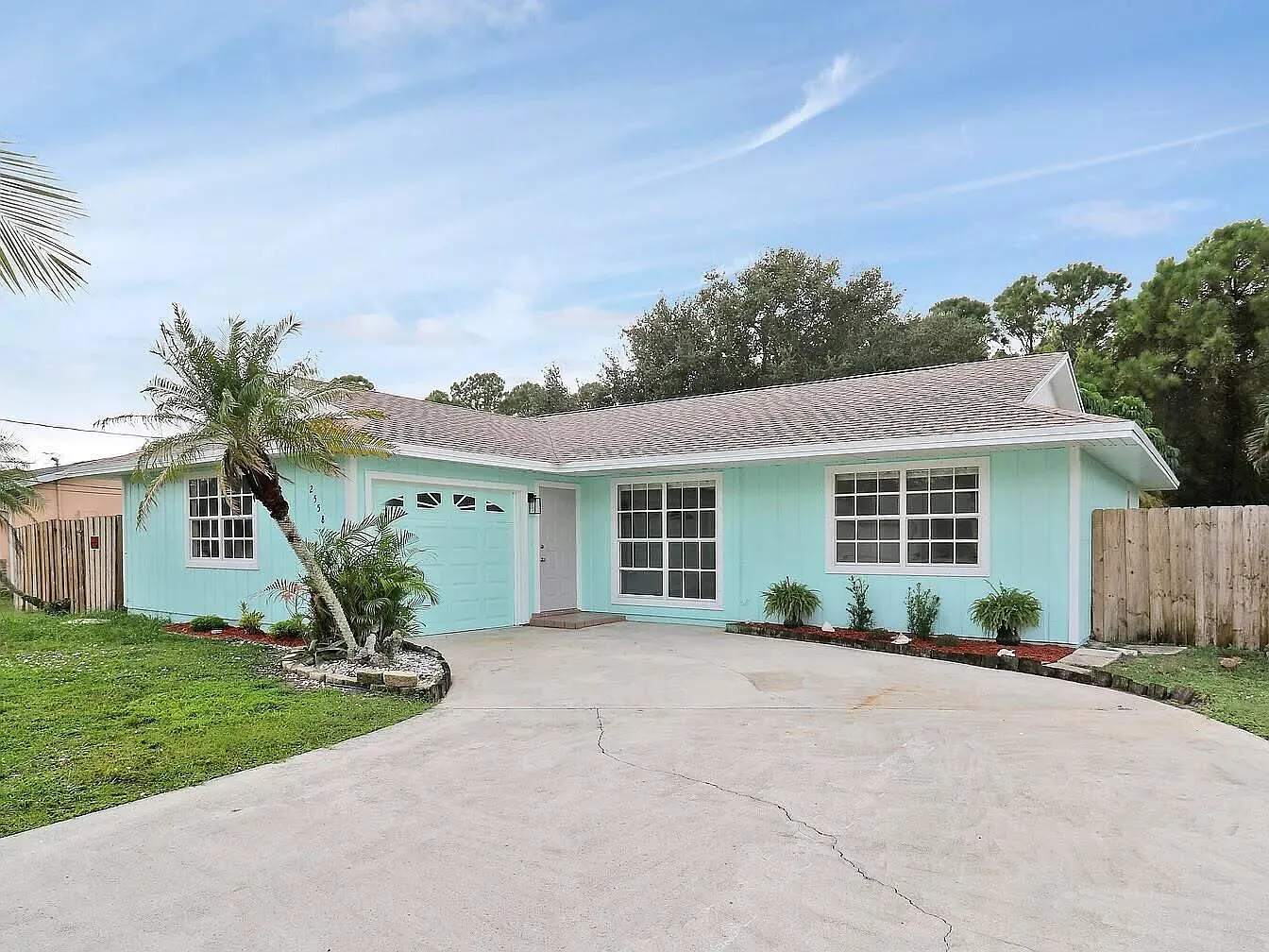 3 bed, 2.0 bath, 1149 sqft, $3,100 — Photo 1