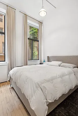 Rented by AVENUE 8 INC | media 3
