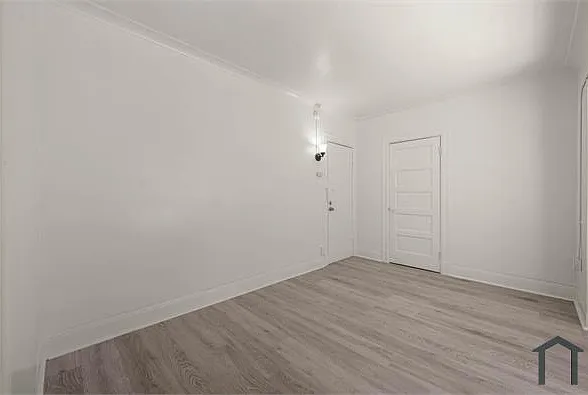 439 Lucas Ave #1 — Photo 5