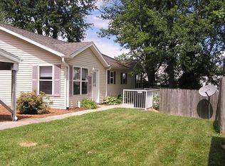 35 Murray Ln, Casnovia, MI 49318