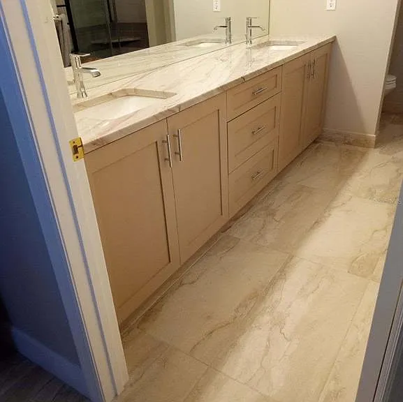 1181 Athlone Way — Photo 24