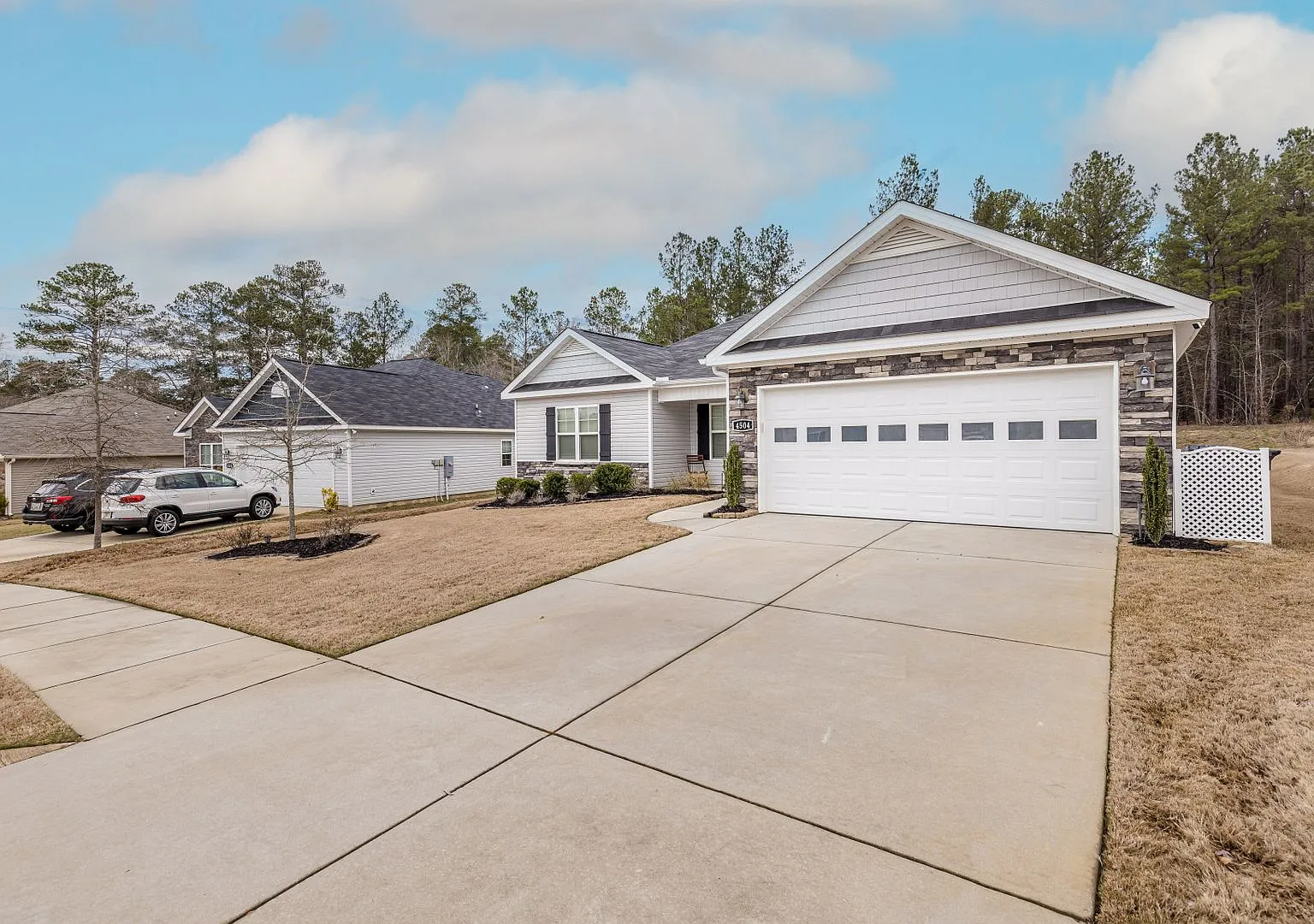 4504 Raleigh Dr — Photo 3