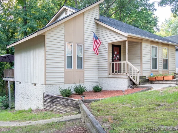 329 Youngberry St, Fayetteville, NC 28314