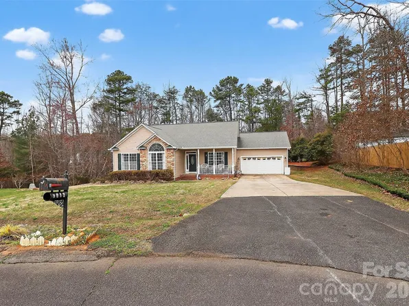 4015 Navajo Ct, Rock Hill, SC 29732