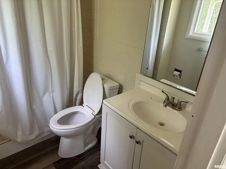 1329 W Holly Hedges Dr — Photo 4