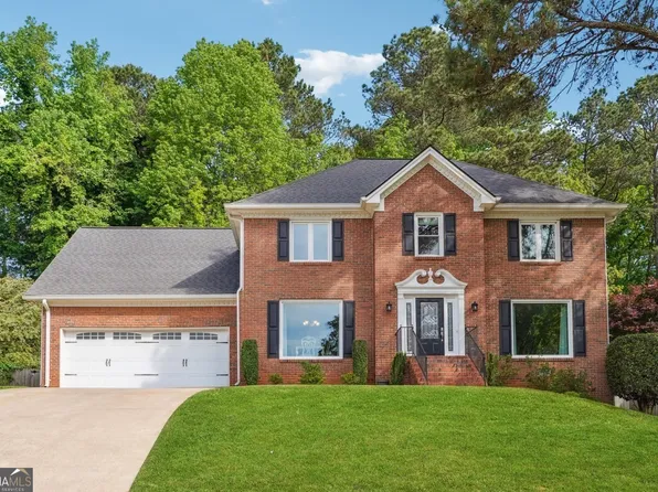 431 Shore Dr, Suwanee, GA 30024