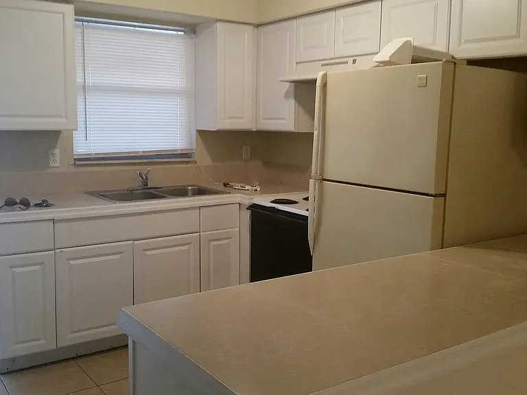 6214 Massachusetts Ave — Photo 1