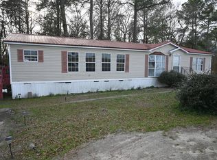 77 Arthur Newbern Rd, Adel, GA 31620