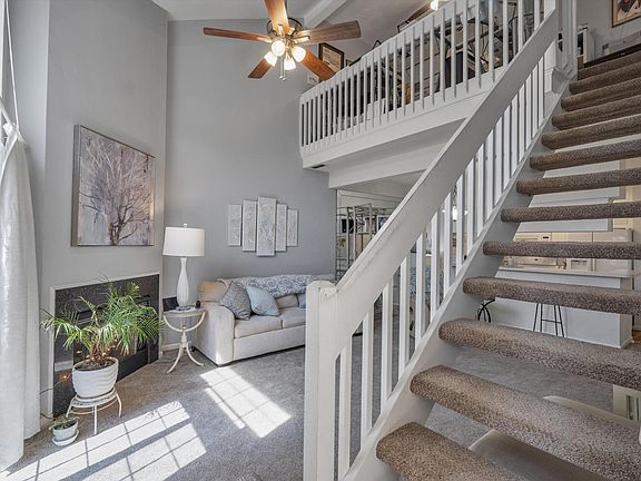 3rd image of 1016 Willow Green Ct