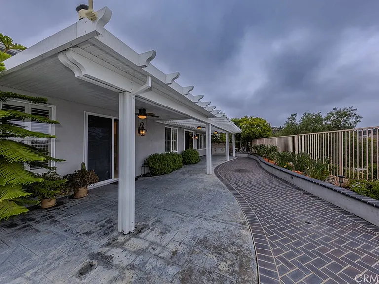 32692 Rosemont Dr — Photo 60