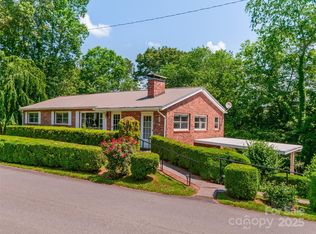 167 Panorama Dr, Franklin, NC 28734