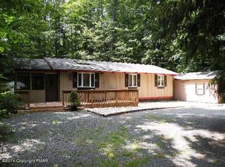 1635 Stag Run, Pocono Lake, PA 18347