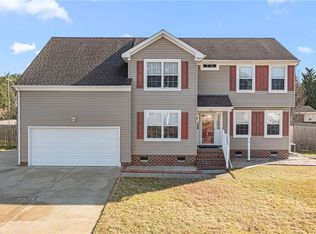 613 Erin Ln, Chesapeake, VA 23323