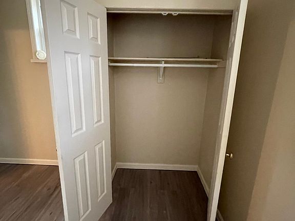 4th image of 308 Brinton Ave APT 1