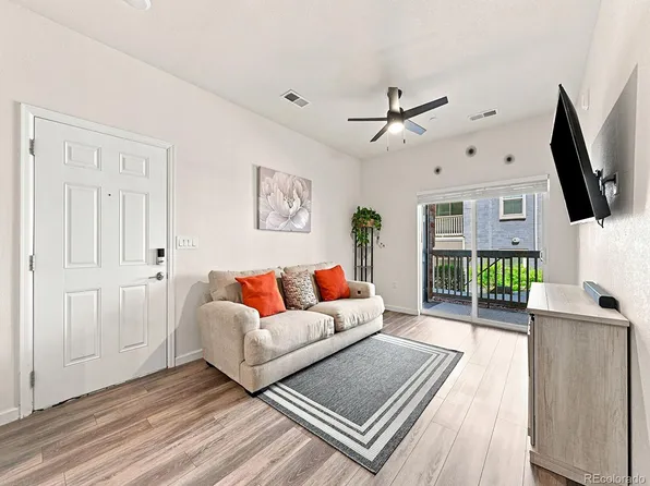 1841 S Dunkirk Street #106, Aurora, CO 80017