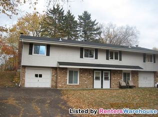 10 Woodpecker Ridge Rd, Excelsior, MN 55331