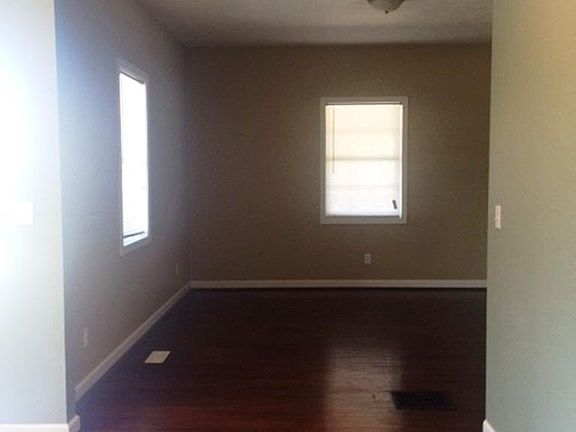2nd image of 642 Lake Michigan Dr NW #1
