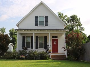 1502 Happy Ln, Lake Charles, LA 70601