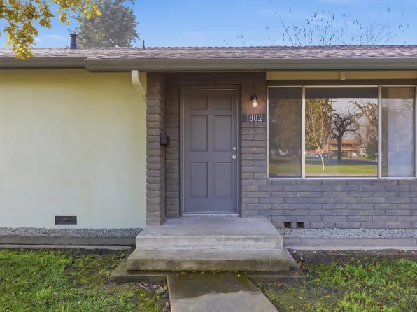 1802 Rockford Ave, Modesto, CA 95355