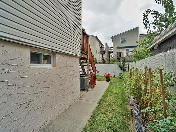 2nd image of 78 Boundary Ave