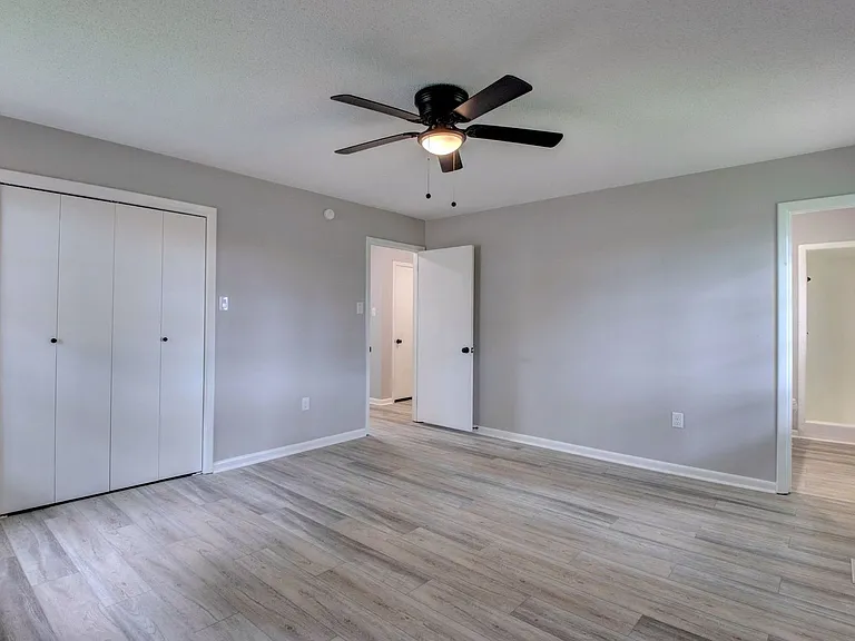 813 W A Ave 16_06152026