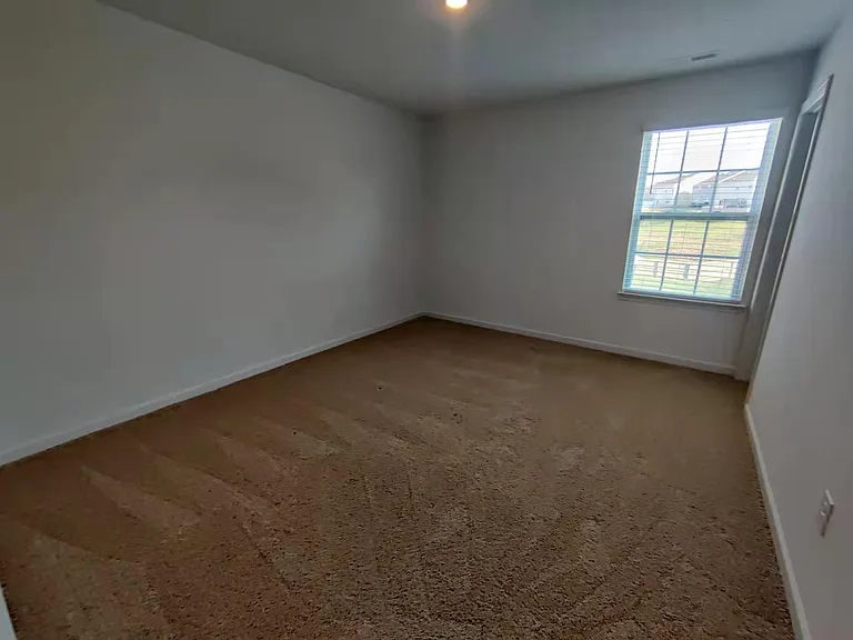 356 N Great White Way — Photo 16