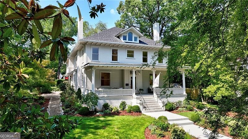 1st image of 118 Waverly Way NE